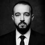 Mission acceptée. Parce que je suis Veilleur. Et le Veilleur veille.