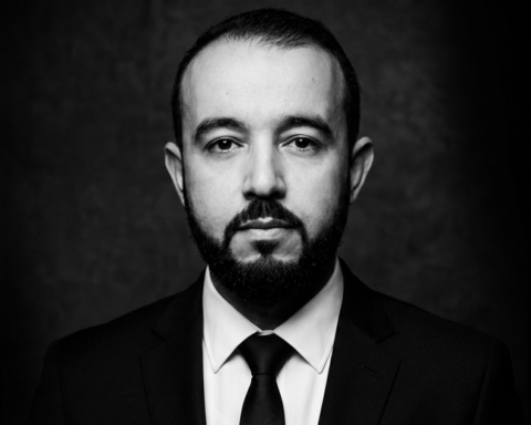 Mission acceptée. Parce que je suis Veilleur. Et le Veilleur veille.