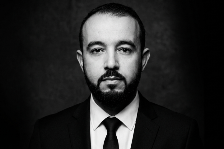 Mission acceptée. Parce que je suis Veilleur. Et le Veilleur veille.