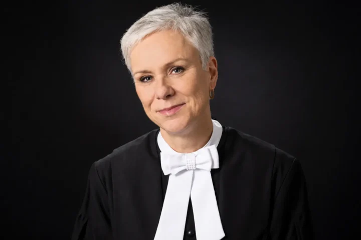 Portrait de Me Geneviève Cotnam