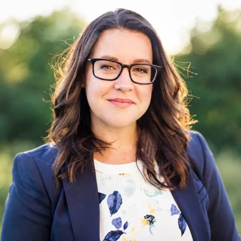 Portrait de Julie Dufour politicienne québécoise